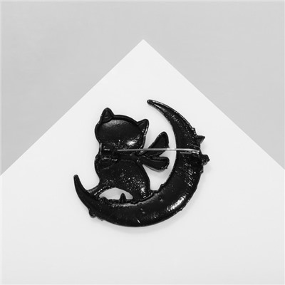 Брошь мультяшная «Кошка» на полумесяце, цветная в чёрном металле