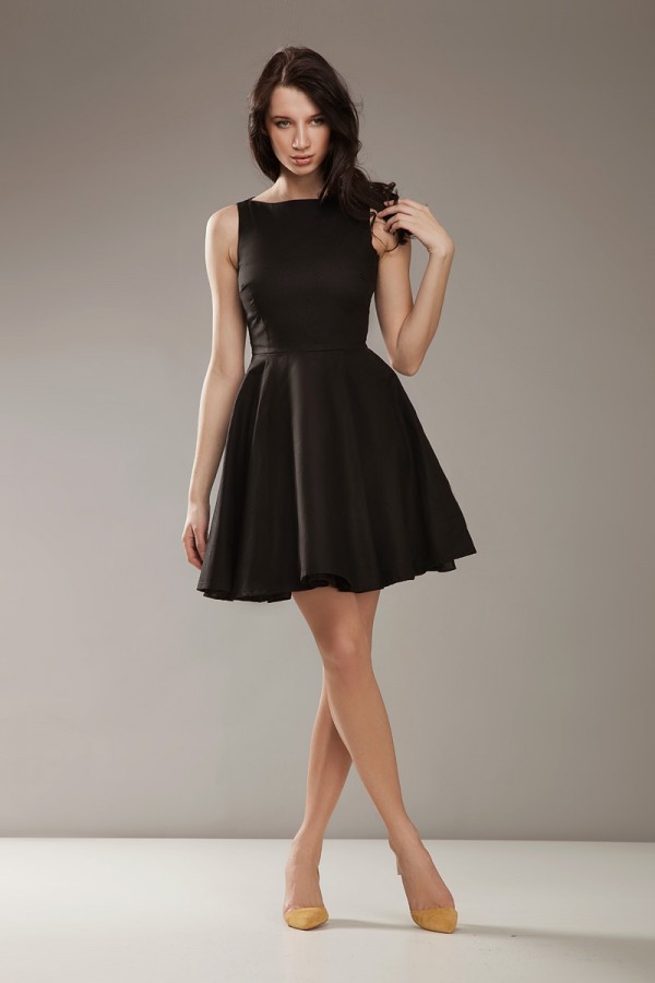 Черное Приталенное Платье