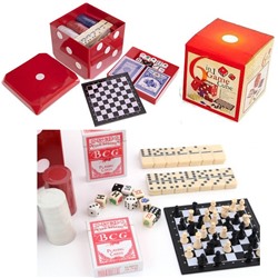 Набор игр 6в1в игральном кубе 15*15*15 см (шахматы,шашки,нарды,домино,кости,покер) красный