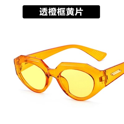 Солнцезащитные очки 3905