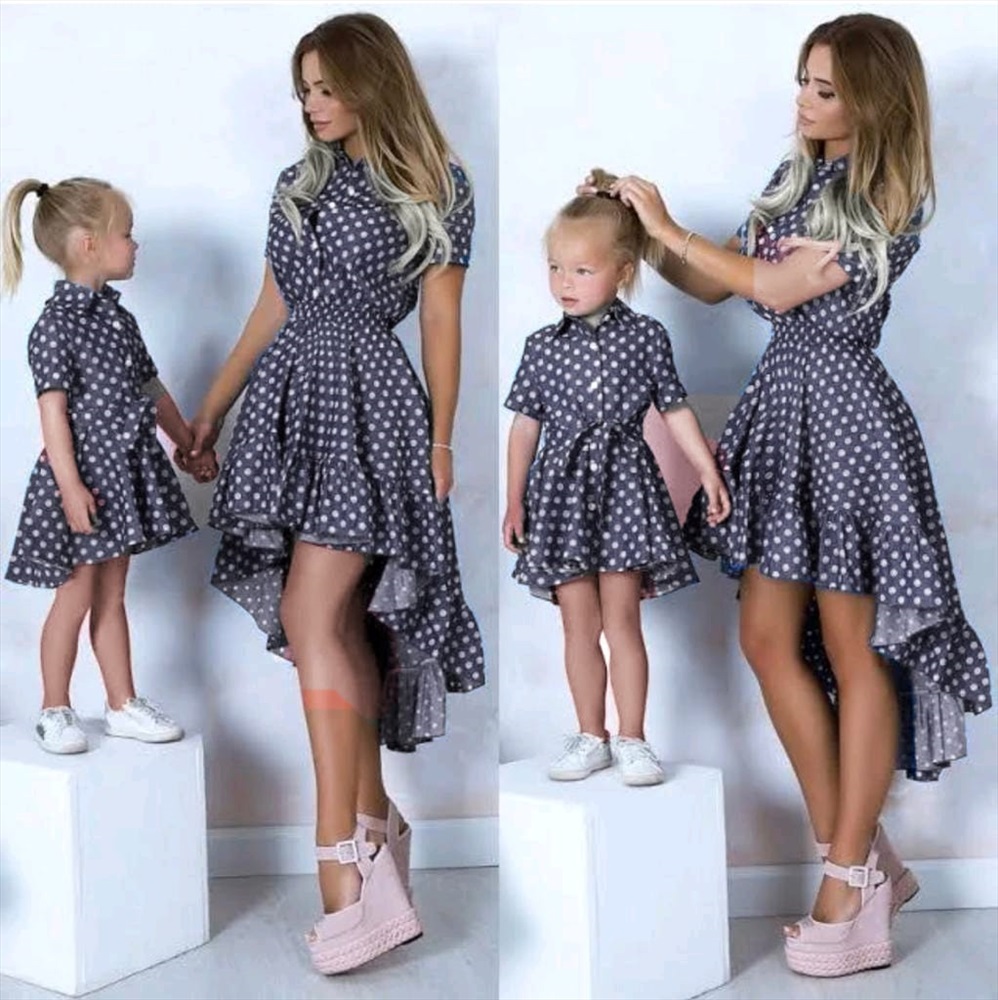 Одинаковые платья для мамы и дочки