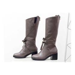 Стильные сапоги для женщин из натуральной кожи грязно-сиреневого цвета, на удобном невысоком каблуке,  ТМ Gino Figini М-17500-02