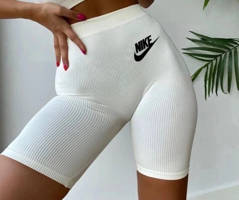 Велосипедки Nike Pro женские