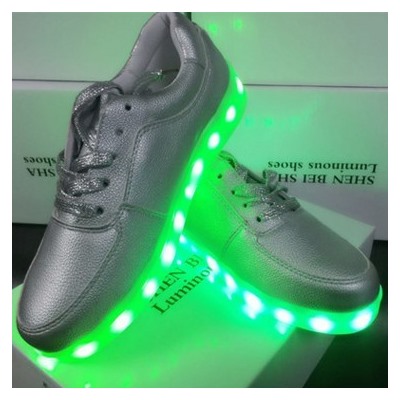 Светящиеся кроссовки с LED подсветкой, цвет A99 цвет серебро