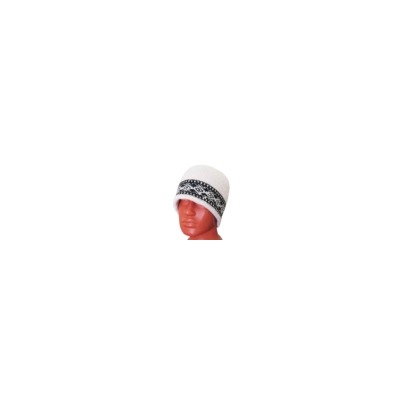 Белая вязаная шерстяная шапка с черным орнаментом - 110.2