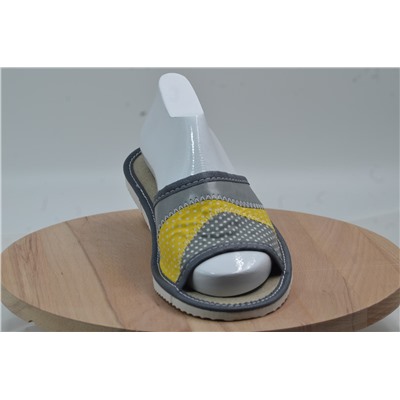 009-35  Обувь домашняя (Тапочки кожаные) размер 35