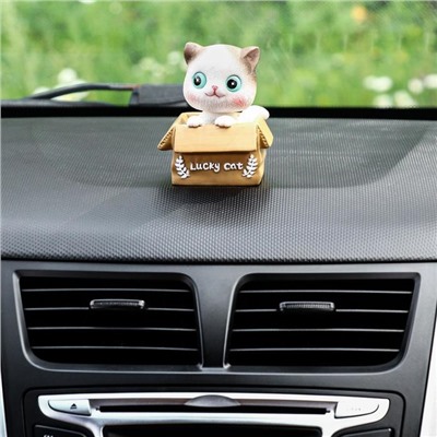 Счастливый кот на панель авто, качающий головой, СП23