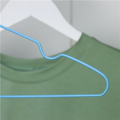 Вешалка - плечики для одежды, 40×20×0,3 см, цвет голубой