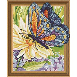 Алмазная картина на подрамнике Бабочка и цветок 40х50