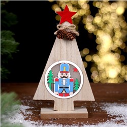 Новогодний декор с подсветкой «Ёлка со звездой и щелкунчик» 11 × 4,5 × 20 см