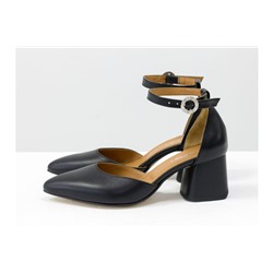 Классические черные туфли на расклешенном невысоком матовом каблуке, выполнены из натуральной итальянской кожи, Новая Коллекция Весна-Лето от производителя Gino Figini, С-2013-01