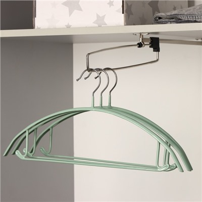 Плечики - вешалки для одежды антискользящие Доляна «Мята», 42×20 см, набор 3 шт, цвет зелёный