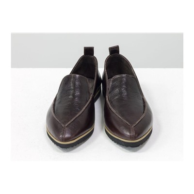 Легкие туфли без подклада из натуральной лаковой кожи коричневого цвета, на облегченной черной подошве, Т-1707-33
